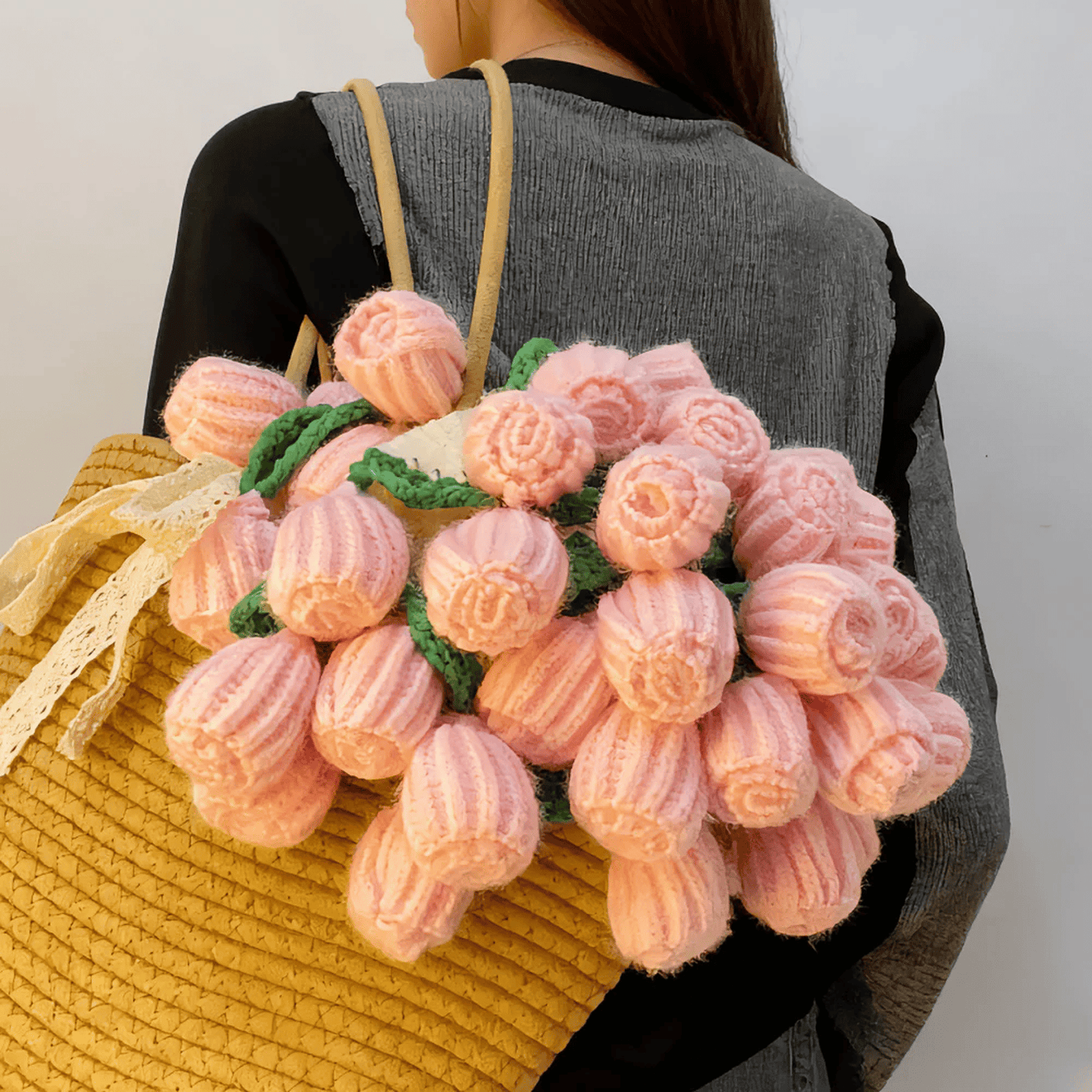 Crochet rose bouquet shoulder bag for women